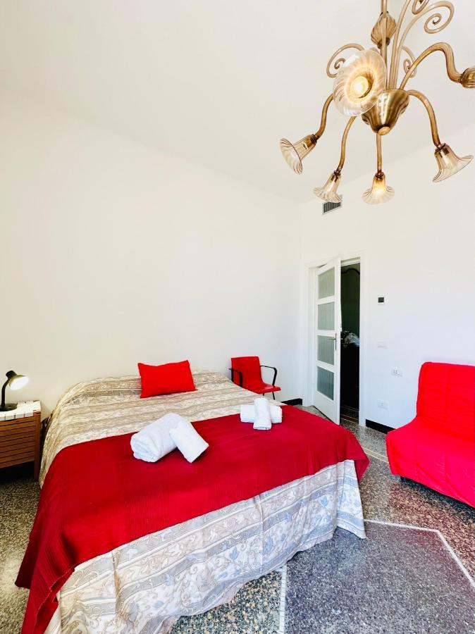 Hostdomus - Casa Ester Noli Buitenkant foto